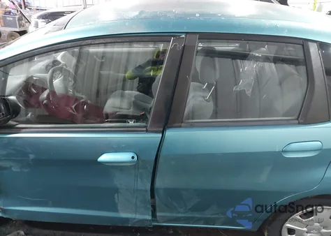 2013 Honda Fit from USA, damaged, VIN JHMGE8H38DC023056